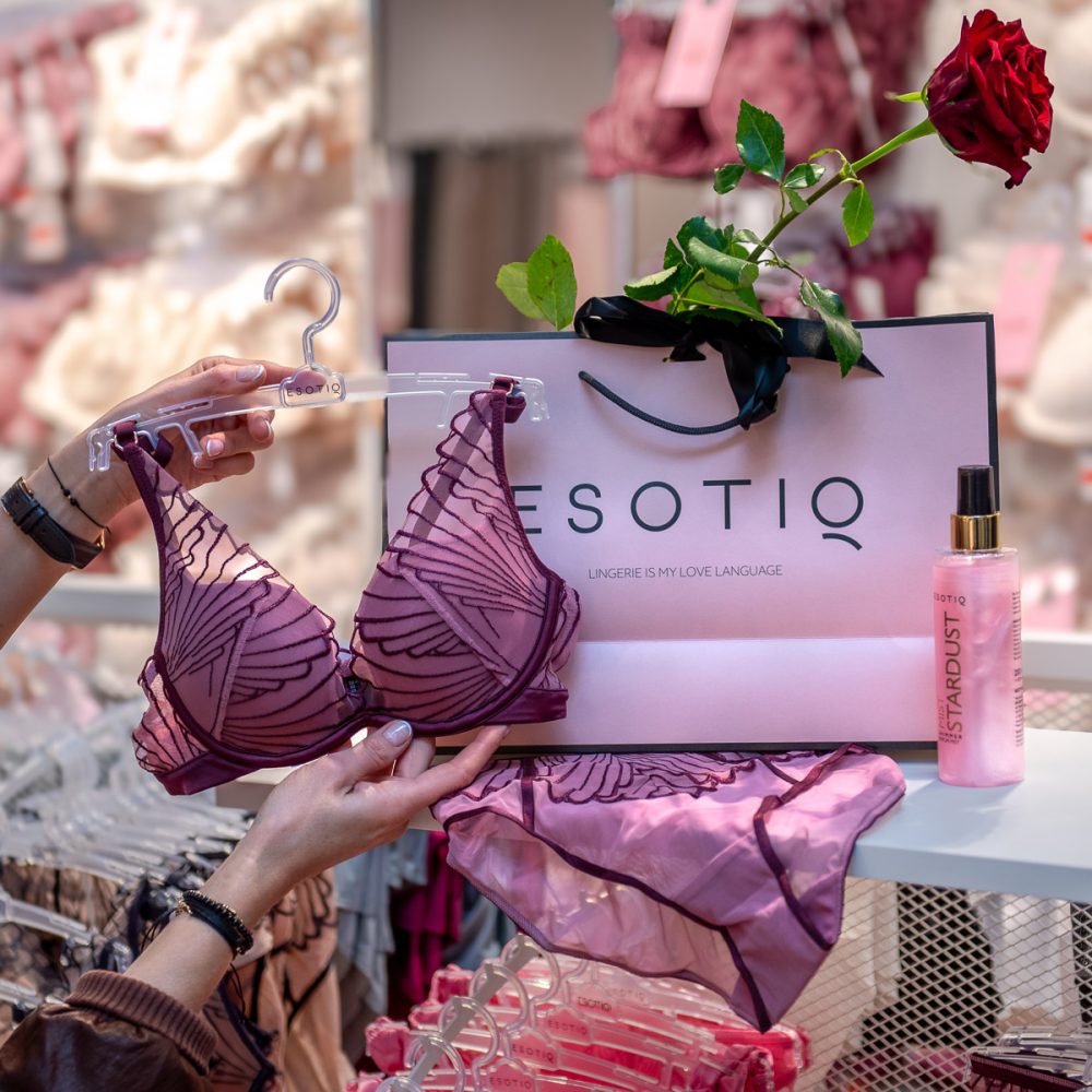 esotiq najemca w galerii solnej