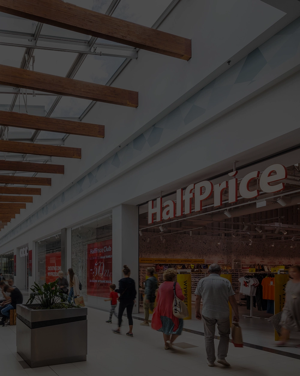pasaż galerii solnej, najemca half price klienci